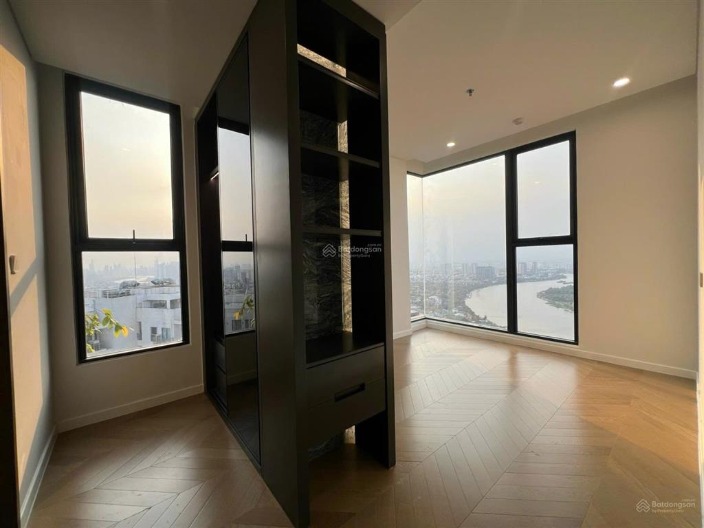 Lumier riverside 3pn  2wc  giá thực tế 17.6 tỷ all in, view sông trực diện  trung 0372 714 ***
