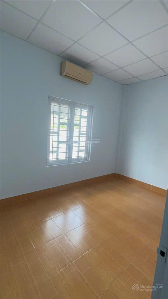 Bán nhà hẻm 7m ngay vòng xoay lê đại hành, dt 4x20m trệt lầu, dtcn 66m2, nhà mới sạch sẽ