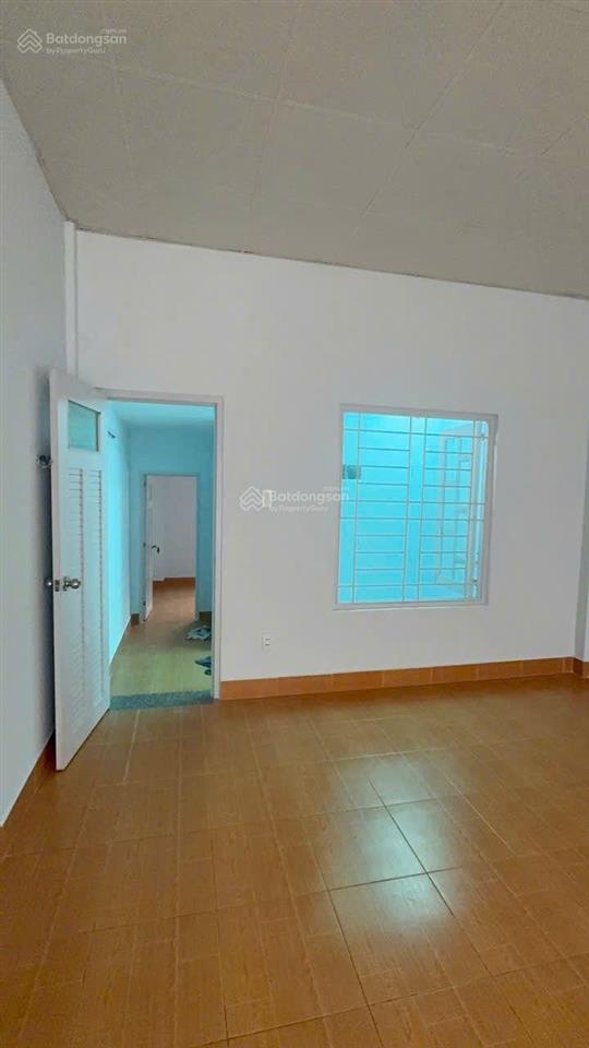 Bán nhà hẻm 7m ngay vòng xoay lê đại hành, dt 4x20m trệt lầu, dtcn 66m2, nhà mới sạch sẽ