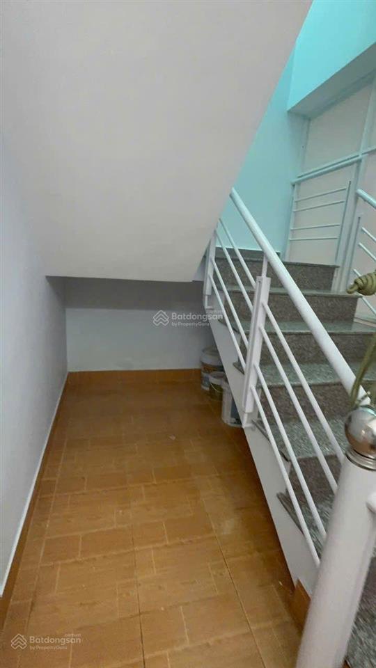 Bán nhà hẻm 7m ngay vòng xoay lê đại hành, dt 4x20m trệt lầu, dtcn 66m2, nhà mới sạch sẽ