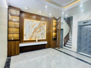 Bán nhà 6 tầng thang máy 40m² đền lừ, hoàng mai  full nội thất, giá ưu đãi 12.9 tỷ,cho thuê tốt