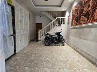 Bán nhà 4 tầng, 7pn gara ô tô 82m2 tại trương định , hoàng mai 13,6 tỷ, sổ đỏ cc giao dịch ngay