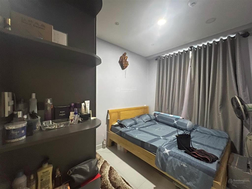 Bán nhanh cc cao cấp resgreen ch nằm tầng cao thoáng mát không nắng chiều 83m2 3pn nt xịn đẹp