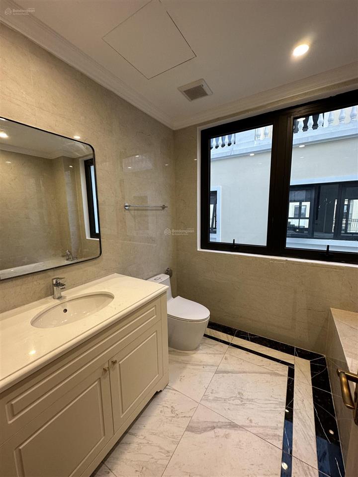 Bán biệt thự vinhomes ocean park 2, 60m2, giá thỏa thuận, 6pn, 4wc, văn giang, hưng yên, hot!