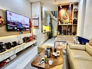 Bán nhà vĩnh hưng, 5 tầng, ô tô cách 25m, nhà còn mới, giá 5.85 tỷ, sđcc 0979 294 ***