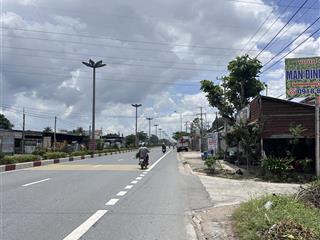 Bán 1000m2 đất mặt tiền quốc lộ 1a vị trí đắc địa
 phường trung an  ( mỹ tho tiền giang củ)