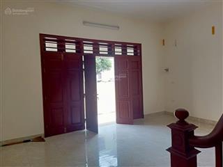 Bến trung bắc hồng nhỉnh 3 tỷ bán đất tặng nhà 2 tầng sẵn ở luôn. căn nhà được chủ thiết kế sáng