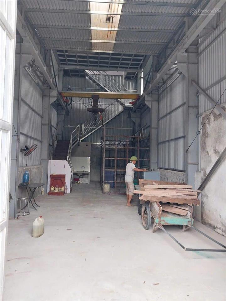 Bán kho, nhà xưởng 74m2, tại sáp mai xã võng la, đông anh  trục chính oto tránh nhau