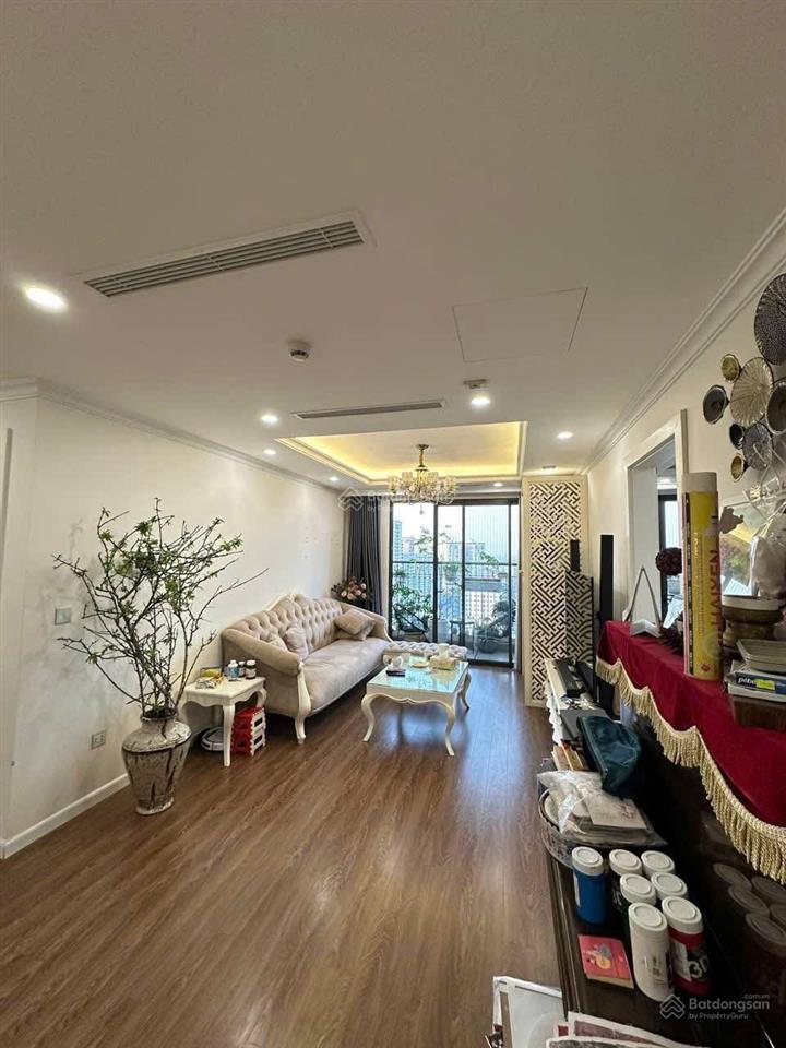 Bán căn cc sunshine garden, dương văn bé hbt, tầng trung, view times city, 3 pn, 96m2