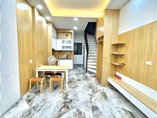Bán nhà riêng 3pn, 3wc, 35m2 thanh nhàn, hai bà trưng, thang máy oto đỗ cửa, giá tốt