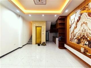 Giảm 1 tỷ! bán gấp nhà trần đại nghĩa, ô tô, 2 thoáng, kd, thang máy.