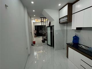 Bán nhà riêng xịn xò ở vĩnh hưng, hoàng mai, nhà 3 tầng, 4pn, 3.8m mặt tiền, cực thoáng 41 m2