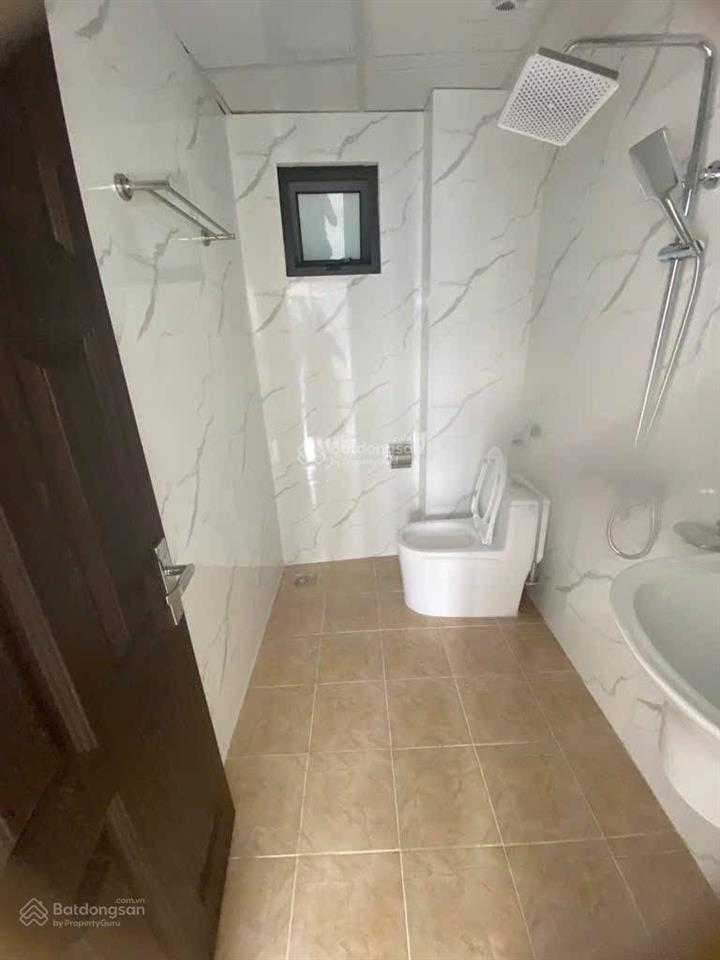 Gần phố! trần khát chân, nhà đẹp, ở sướng 15 m ra phố, full đồ ở ngay 41m2