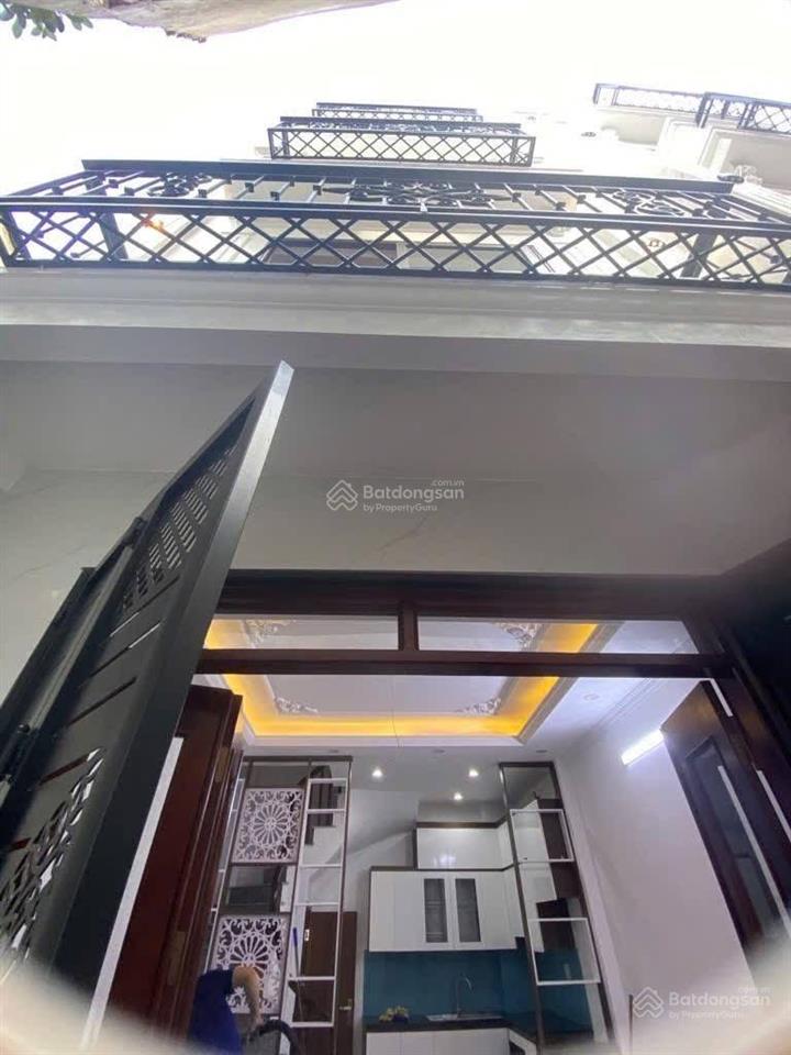 Gần phố! trần khát chân, nhà đẹp, ở sướng 15 m ra phố, full đồ ở ngay 41m2