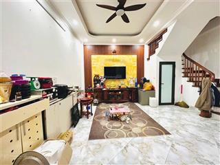 Hàng mới nóng hổi! kim ngưu hbt, 10m ra oto,ngõ thông, kinh doanh,full đồ đẹp, ở ngay 47m2