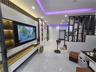 NHÀ ĐẸP - GIÁ RẺ - DT RỘNG - TT ĐỐNG ĐA - TIỆN ÍCH ĐỦ ĐẦY - TẶNG NỘI THẤT - 9.3 TỶ 