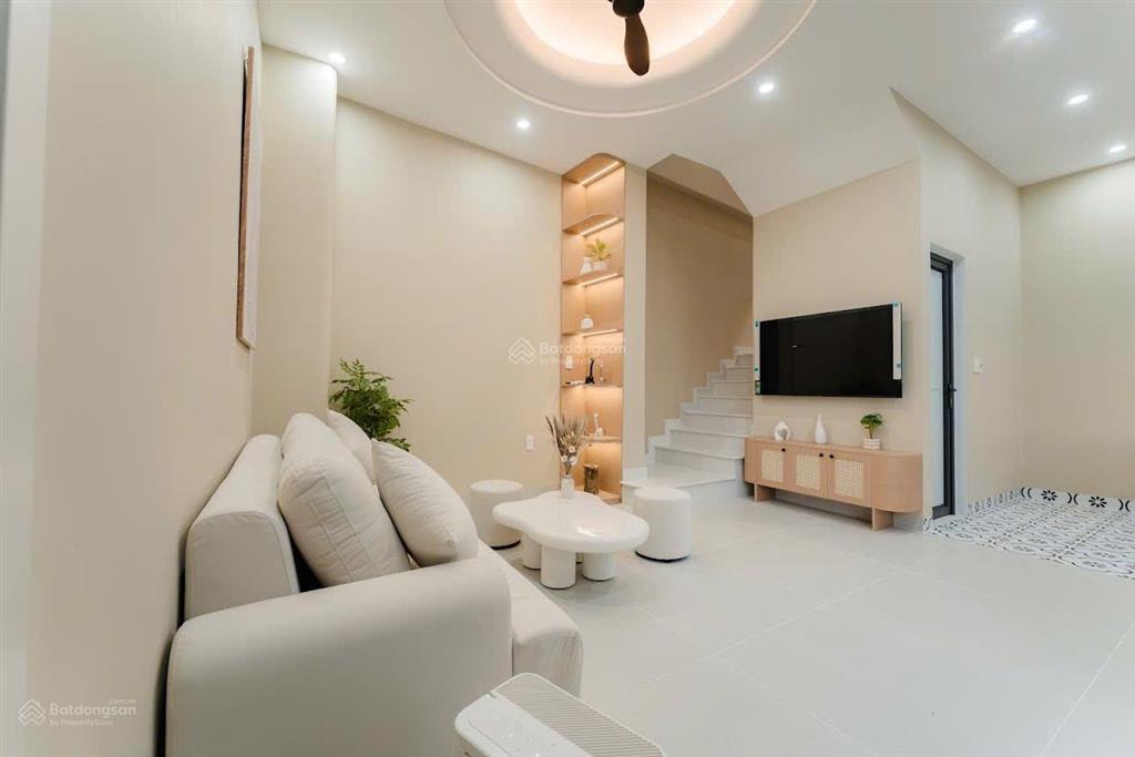 Nhà mới 2 tầng kiệt ô tô đào duy tùng  ngọc anh, mỹ thượng