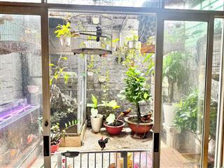Chính chủ cần bán nhà trung tâm hóc môn, khu vực sầm uất vị trí đẹp