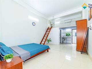 Tingtong 143  gác xép ban công rộng thoáng  ngay ngã tư vạn phúc ở được ngay, thang bộ vskk