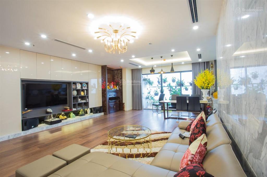 Căn góc 3pn siêu đẹp tại imperia sky garden 105m2 full nội tòa b giá 8.8 tỷ bp 0835 950 ***