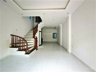 Nhà mới kim chung  hoài đức xây độc lập 42m2 x 4 tầng 4 phòng ngủ có gác lửng chỉ 4,8 tỷ