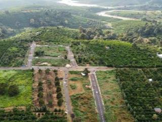 Lỡ tin vào rùa tai đỏ cần ra đi lô đất full thổ cư 200m2 / 2 tỷ. cách ql 55 700m, view thoáng