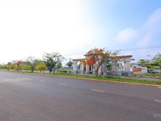 Lô đất 80m2 ngay quảng trường  giá bán nhanh 799tr  công chứng ngay