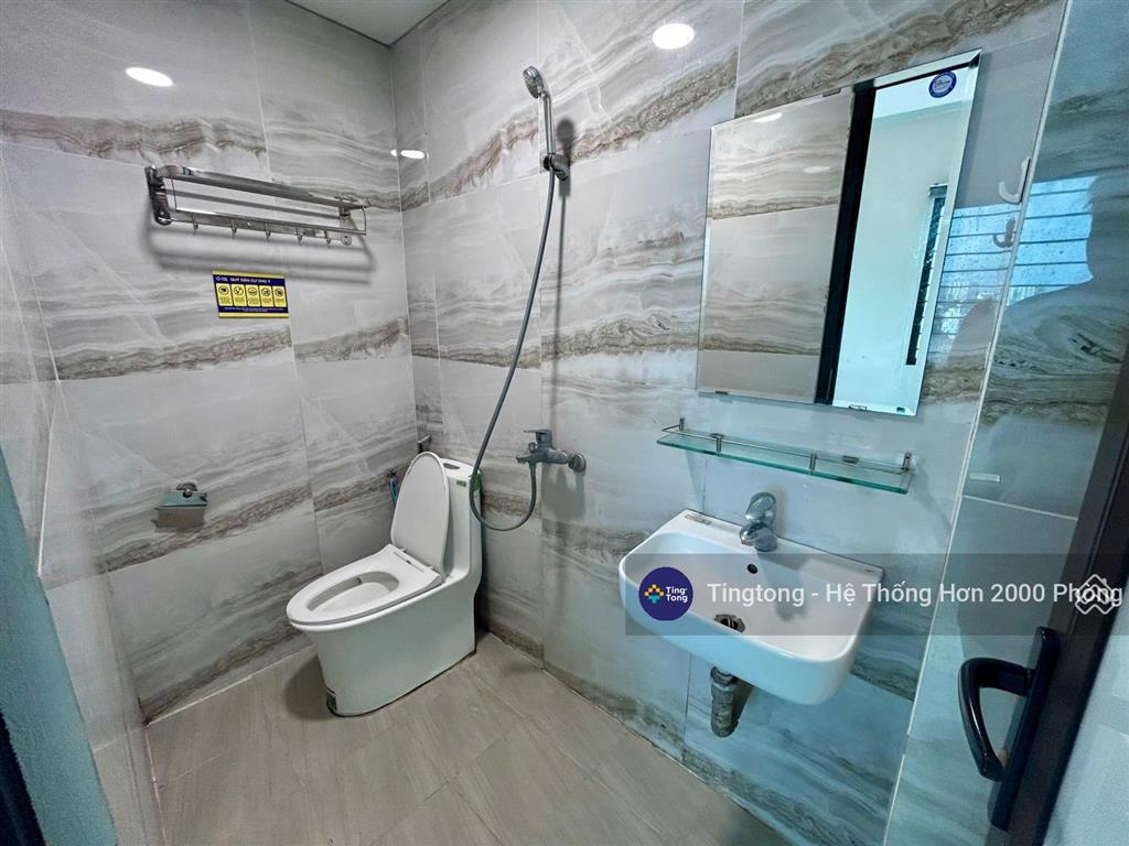 Tingtong 68  nhà view hồ, pccc đầy đủ ban công thoáng gần phú diễn, võ quý huân