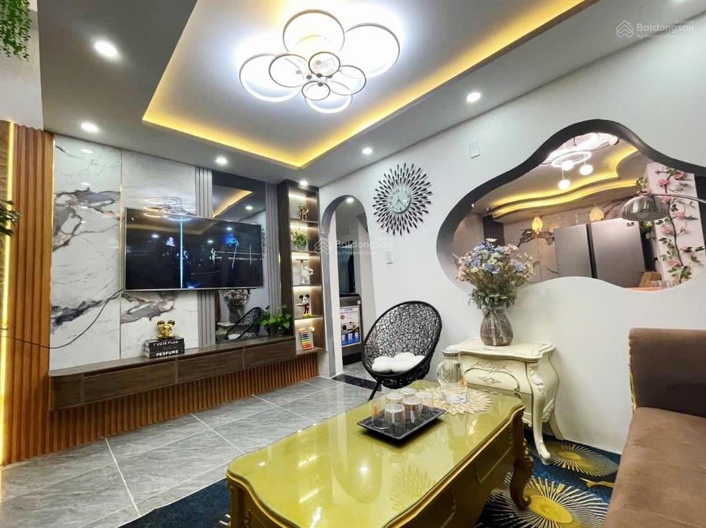 Nhà đẹp 3 phòng ngủ đường pasteur, hải châu hiếm nhà bán kẹp kiệt 2 mặt thoáng đảng. chỉ 3.x tỷ