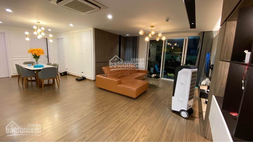 Tôi cần bán gấp căn 3 ngủ 2vs 96m2 full nội thất golden park tower. giá 10 tỷ .