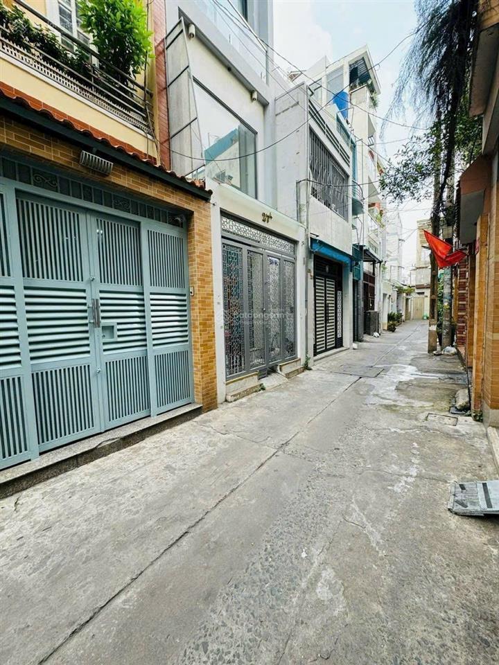 Hxh cmt8 quận 3  5 tầng btct thang máy sẵn  chỉ hơn 8đ