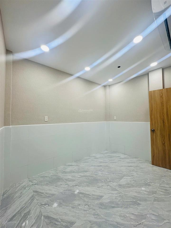 Hẻm 3m sư vạn hạnh quận 10  dtsd 50m2  3pn  chỉ 5,4 tỷ tl