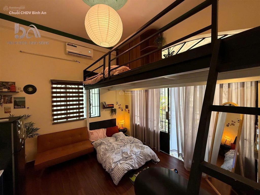 Duplex 2 chỗ ngủ rộng rãi ở chung cực đã, ngay trung tâm tân bình