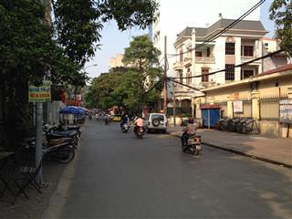 Bán nhà đất đẹp phố linh lang đang cho hàn quốc thuê giá cao