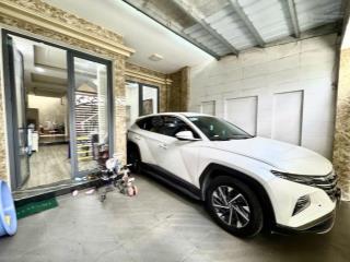 Nhà 3 tầng mới tinh xe hơi ngủ trong nhà tặng nội thất xịn sò 95m2 đường thông 10m