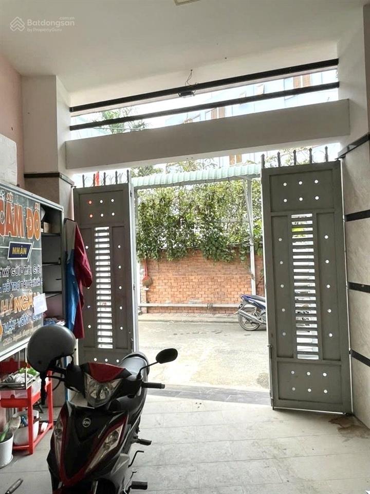 Nhà 3 tầng 4pn chỗ để xe hơi khu an ninh dân trí nhà cực thoáng pháp lý chuẩn hoàn công đủ