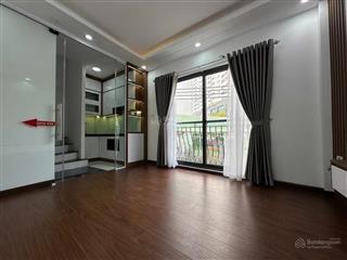 Bán nhà riêng 5pn, 4wc, 42m2 tại ngũ hiệp, thanh trì, hà nội, giá cực chất 5,95 tỷ. ô tô 7 chỗ vào