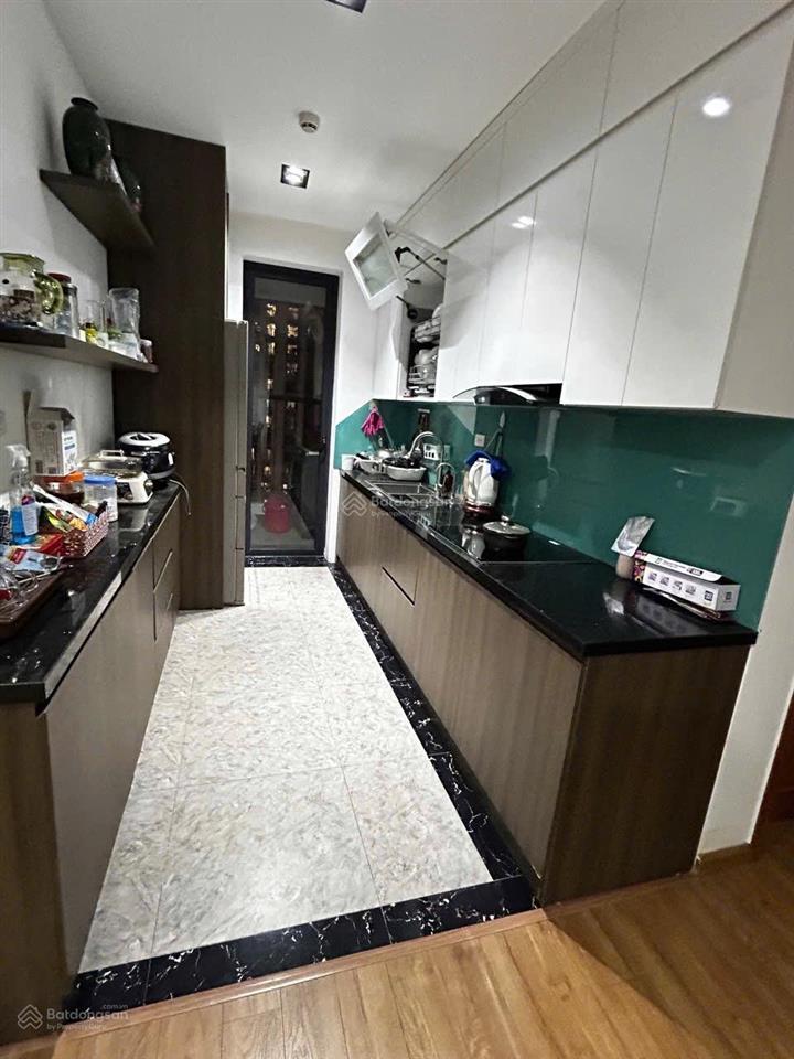 Hot. hot chính chủ bán căn hộ chung cư 3pn dt 135m2 cc iris garden số 30 trần hữu dực mỹ đình  hn