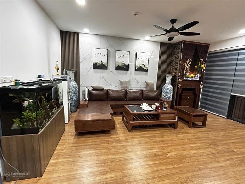 Hot. hot chính chủ bán căn hộ chung cư 3pn dt 135m2 cc iris garden số 30 trần hữu dực mỹ đình  hn