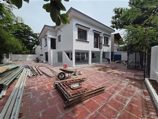 Cho thuê vila góc 2 mặt tiền thảo điền quận 2