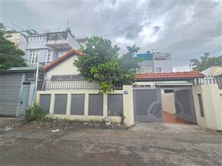 Cho thuê villa sân vườn thảo điền siêu đẹp