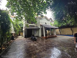 Cho thuê mặt bằng kinh doanh siêu đẹp, giá tốt thảo điền quận 2