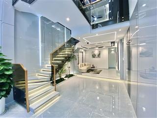 Bán nhà 1 trệt 1 lửng 3 lầu  diện tích đất 49m2  phường 15, tân bình  giá 9.99 tỷ