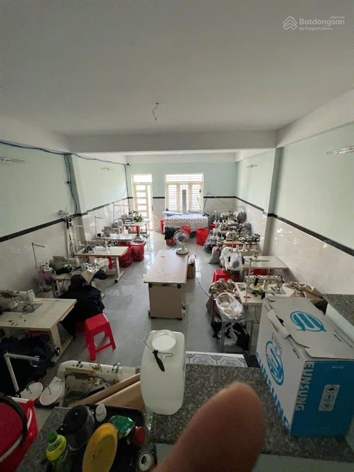 Bán nhà gần phan văn hớn, thuộc trục xung quanh đường minh phụng, vs tân thới nhất 10, oto vi vu