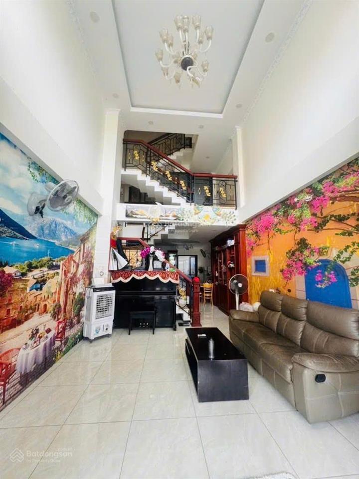 Chủ nhiệt bán giảm 400tr giá tốt nhà đẹp 5 tầng đường oto chạy 8m, tân thới nhất gần phan văn hớn