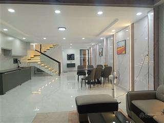 Bán nhà đường xe oto chạy ngay hẻm đường gần trường chinh