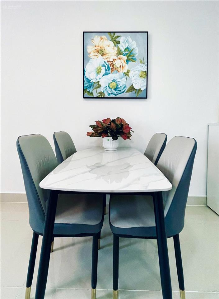 Chính chủ bán 2pn the park full nội thất đẹp như hình. xem nhà 24/7.  thương 0907 495 ***