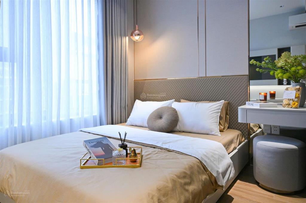 Căn góc 2pn  gần 73m2 thanh toán nhẹ view đẹp rẻ hơn 600tr giá cdt đang bán. 1 căn duy nhất