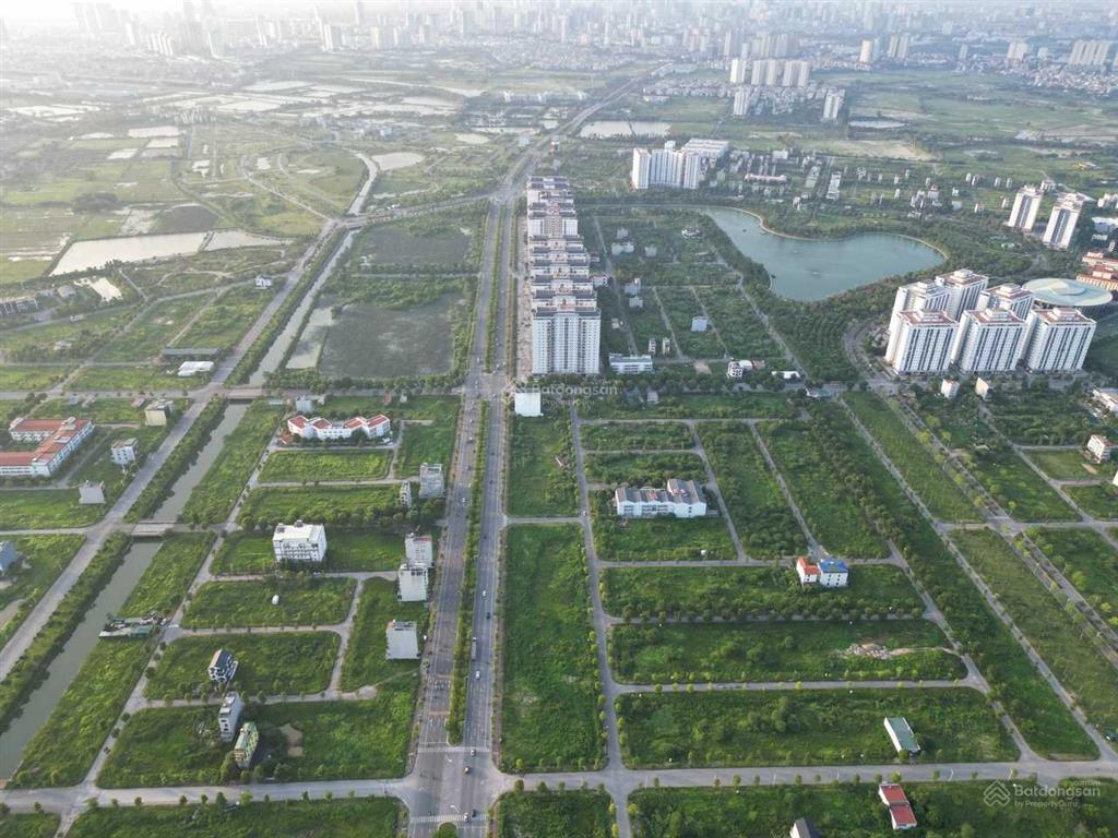 Bán suất ngoại giao liền kề, biệt thự thanh hà cienco 5.  0981 391 ***
