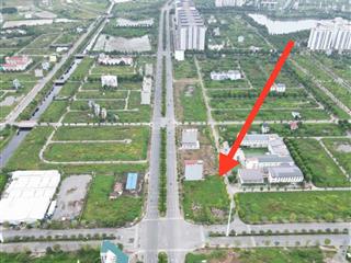Bán biệt thự khu b2.4 kđt thanh hà cienco5 200m2, đường 17m, vị trí đẹp, cạnh trục đường lớn